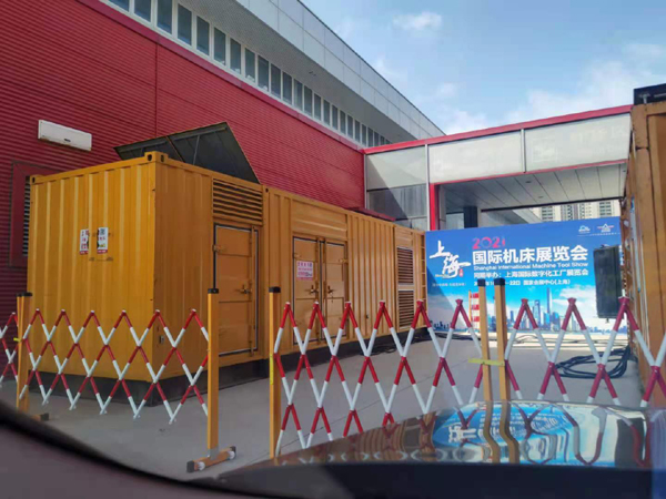 瑶海发电车出租-发电机无电压或电压太低怎么办？
