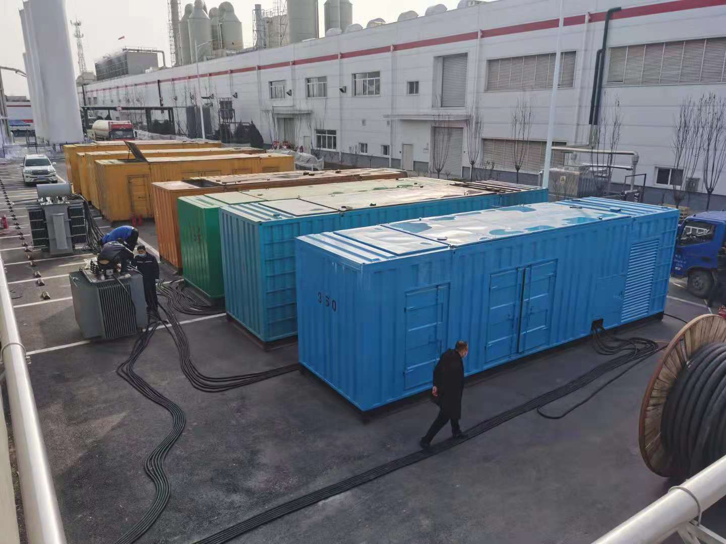 瑶海发电机出租-两相发电机与三相发电机有何区别?
