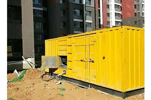 瑶海发电机租赁中燃油压力过低会对发动机的哪些部件造成损坏？