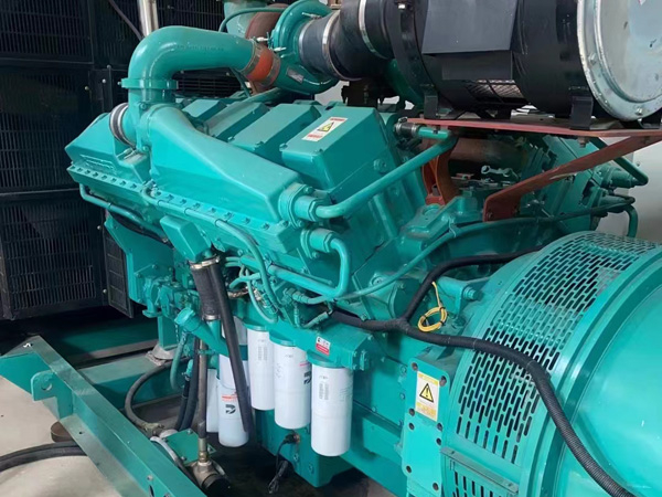 瑶海更换100kW柴油发电机组机油时，需要注意哪些事项？