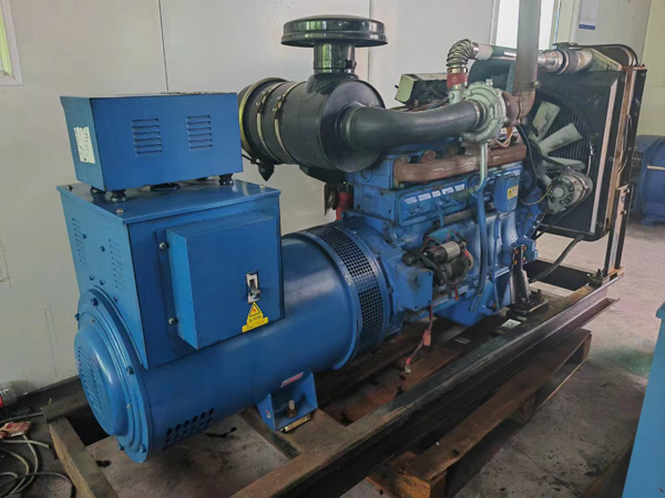 瑶海100kW柴油发电机组使用多级机油有哪些优缺点？